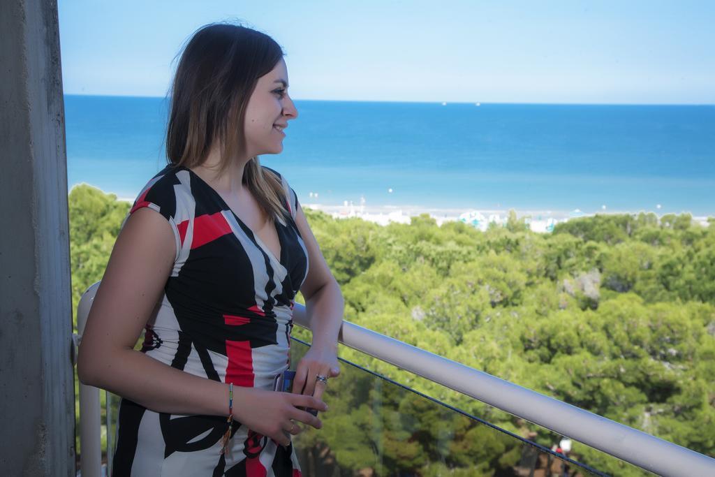 Hotel Doge Alba Adriatica Exterior foto