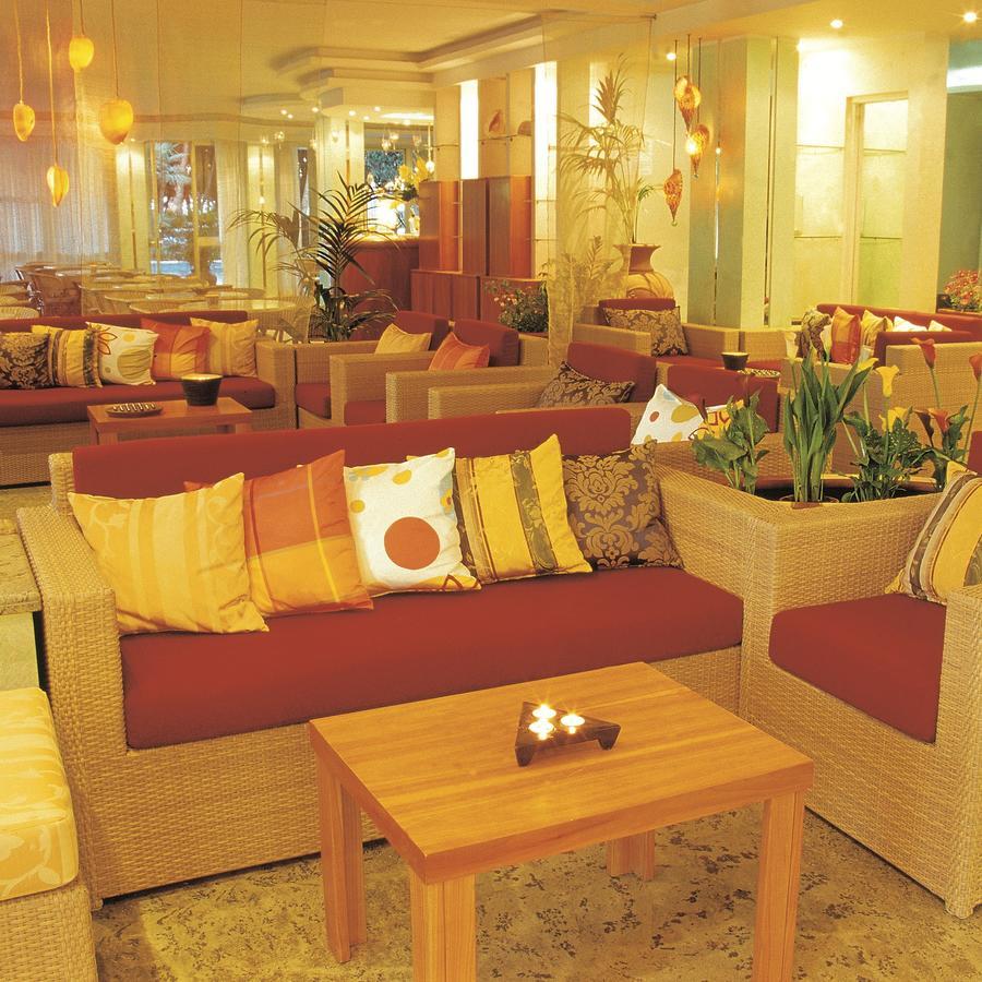 Hotel Doge Alba Adriatica Exterior foto